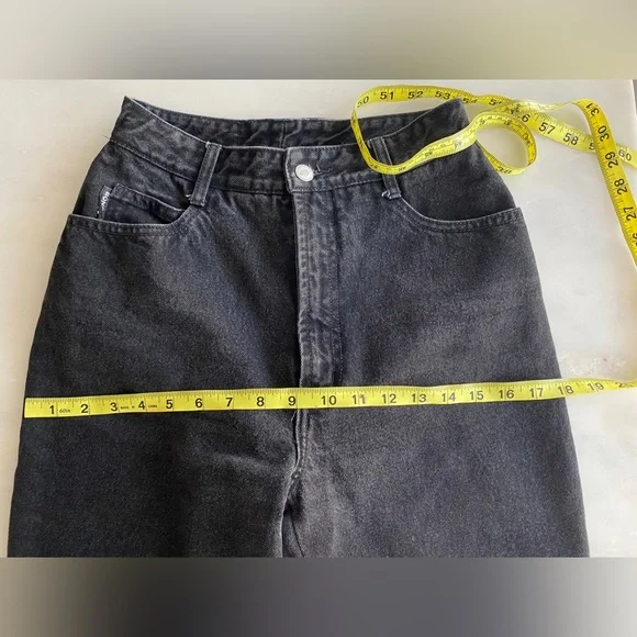 Vintage BONGO by Gene Montesano Black High Waisted Tapered Jeans Size 7 - Picture 8 of 11
